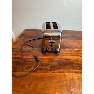 DeLonghi CT12 Stainless Steel 2 Slice Toaster Defrost Cancel Functions